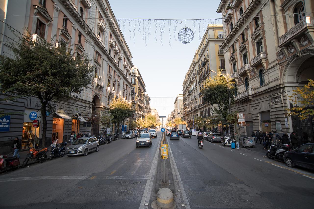 Napoliamo Guest House Екстер'єр фото